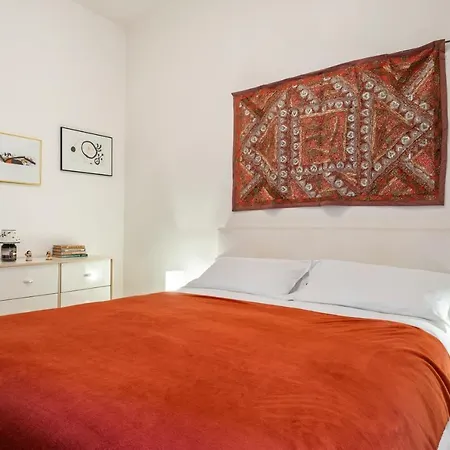 Pizzardi Flower Apartment Bologna